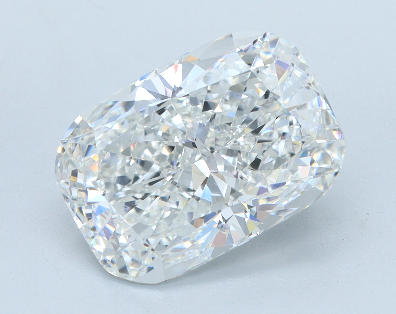 4.01 carat Cushion lab grown diamond, E color, VVS2 clarity