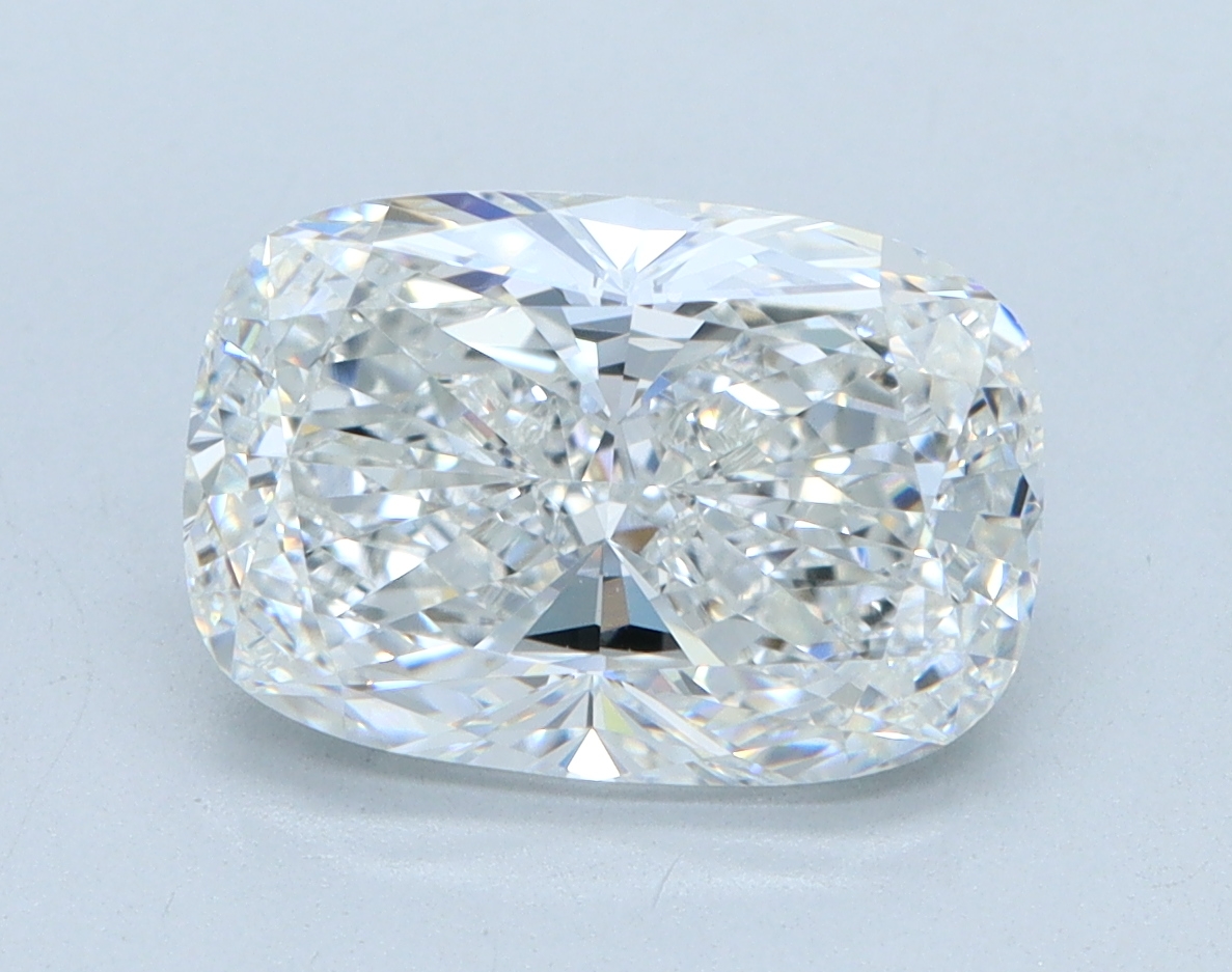 2.51 carat Cushion lab grown diamond, F color, VVS2 clarity