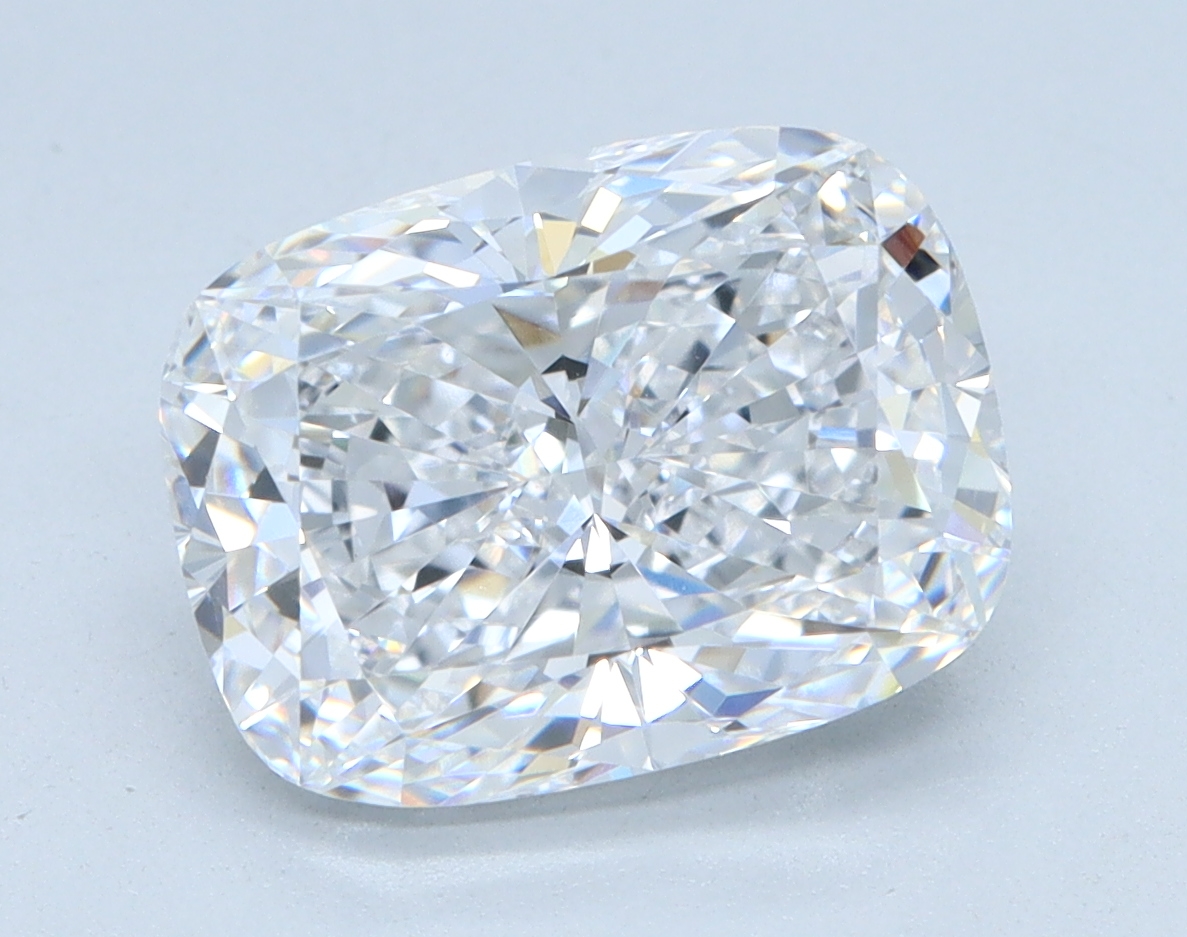 3.02 carat Cushion lab grown diamond, D color, VVS2 clarity