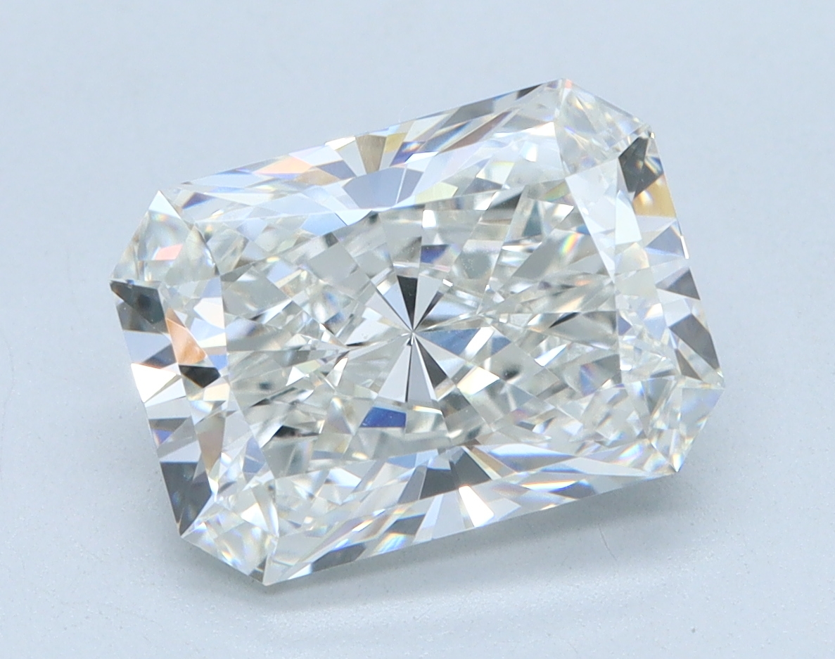 3.02 carat Radiant lab grown diamond, G color, VVS2 clarity