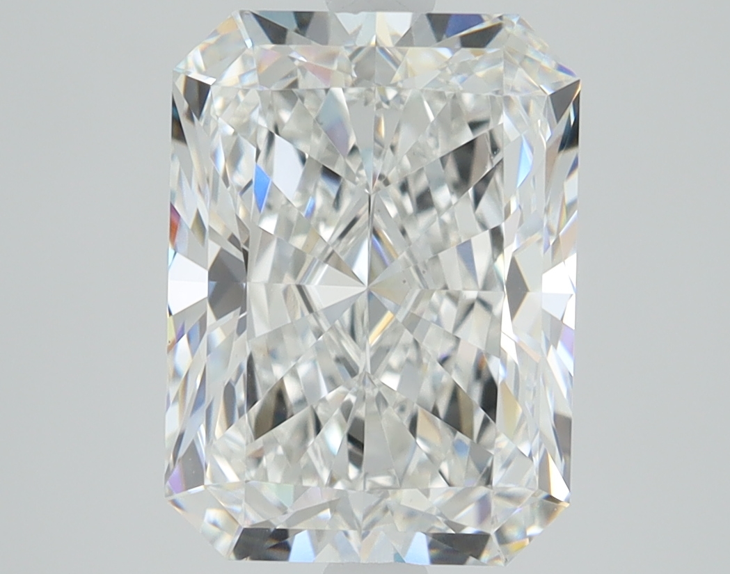 2.7 carat Radiant lab grown diamond, E color, VVS2 clarity