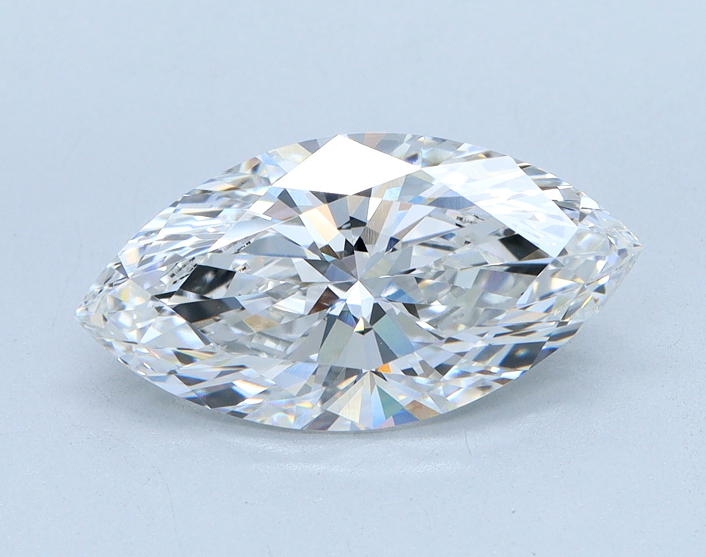 2.5 carat Marquise lab grown diamond, E color, VVS2 clarity