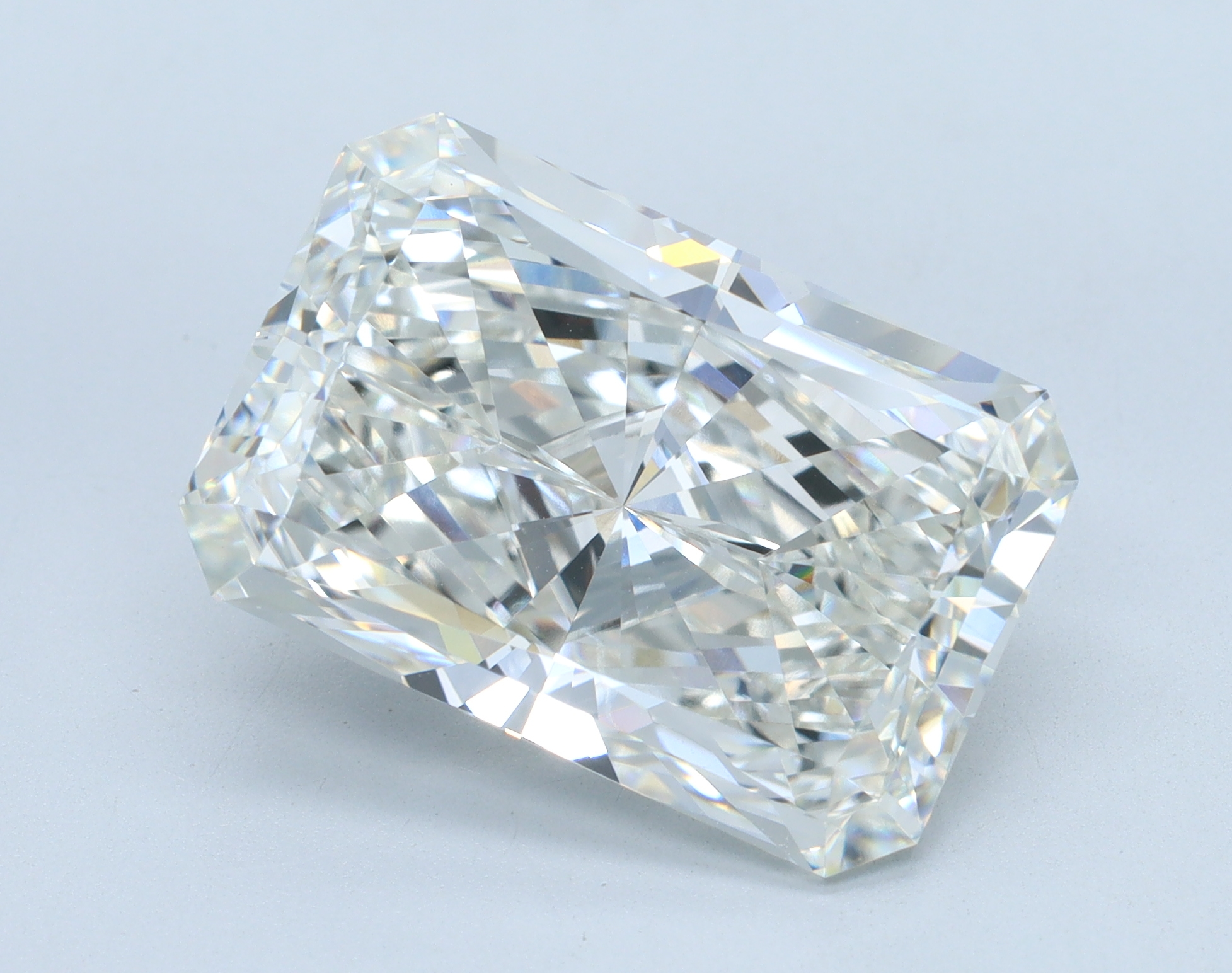 10.05 carat Radiant lab grown diamond, G color, VVS2 clarity