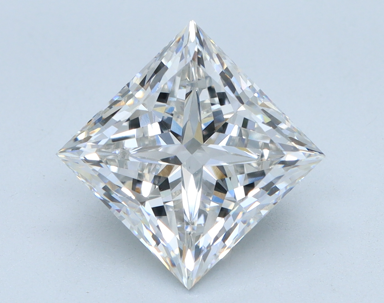 3.08 carat Princess lab grown diamond, G color, VVS2 clarity