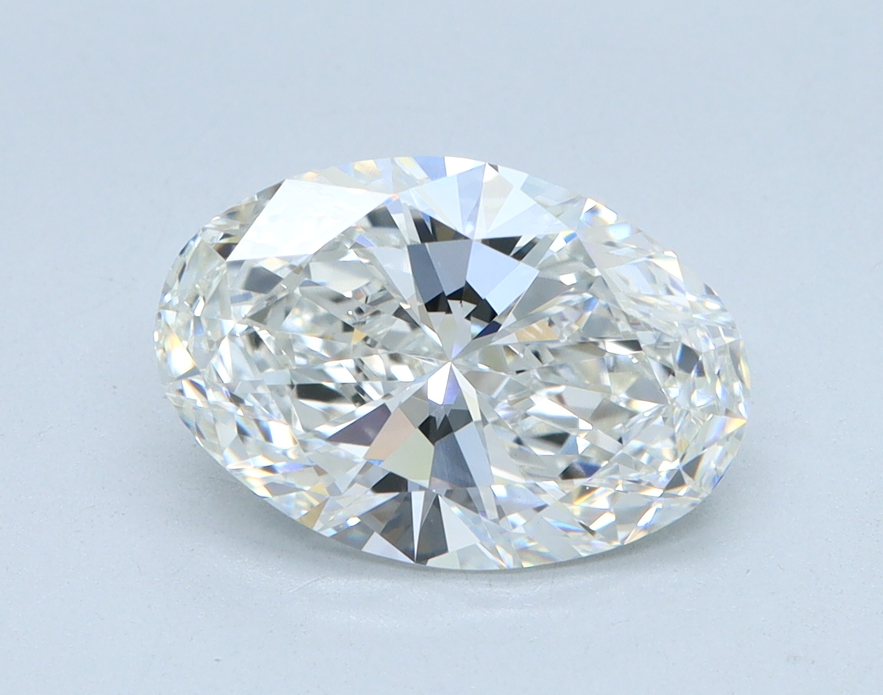 2.03 carat Oval lab grown diamond, G color, VVS2 clarity