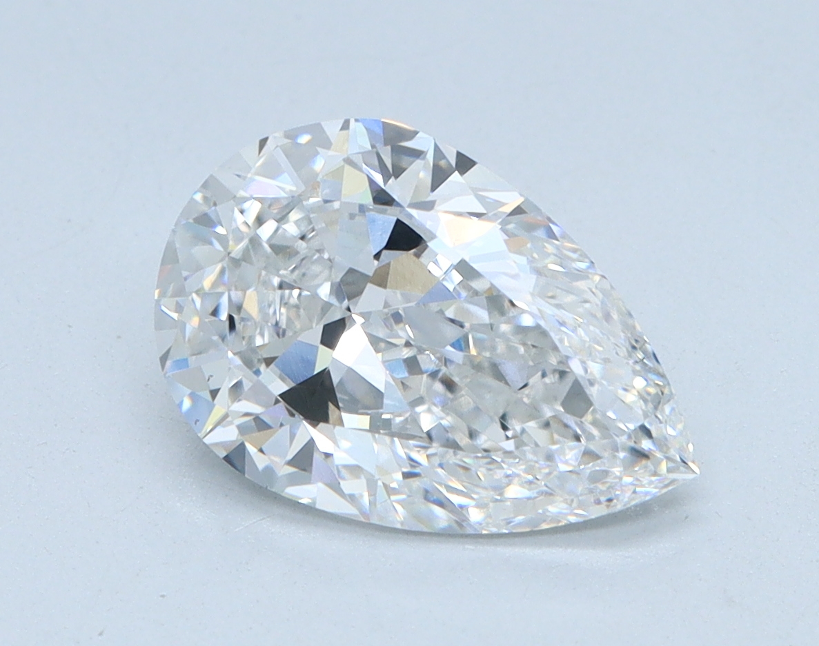1.75 carat Pear lab grown diamond, D color, VS2 clarity