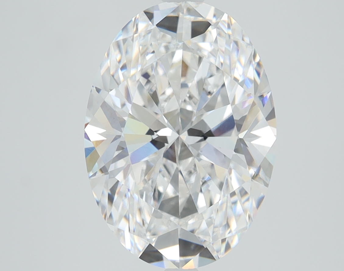 3.1 carat Oval lab grown diamond, E color, VVS2 clarity