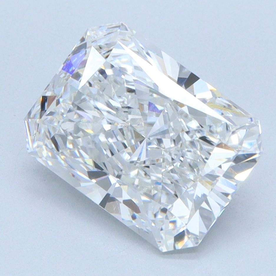 2.36 carat Radiant lab grown diamond, E color, VS1 clarity