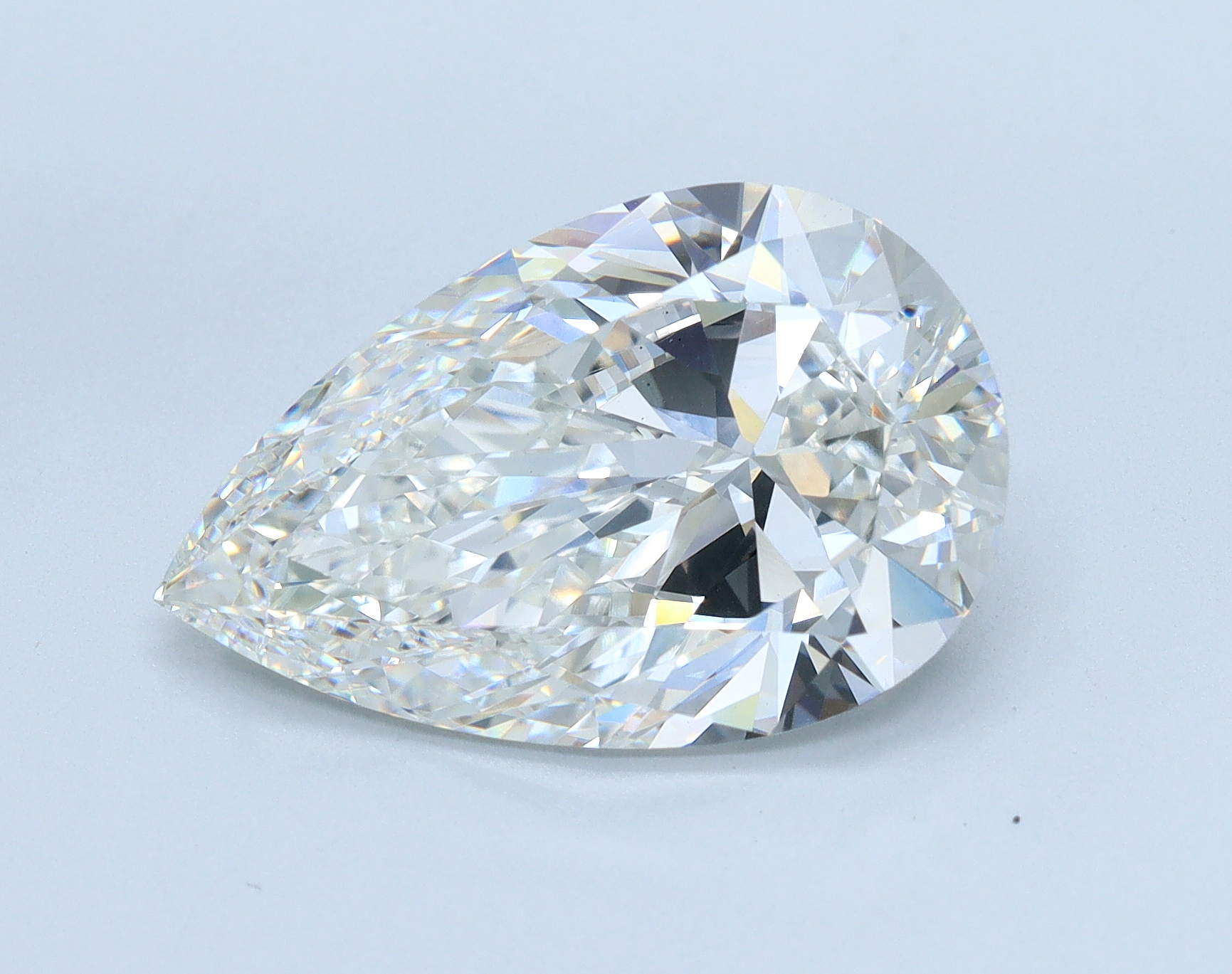 5.0 carat Pear lab grown diamond, F color, VVS2 clarity