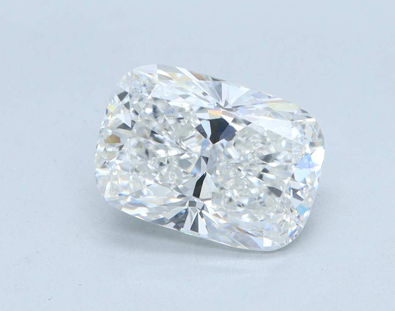1.89 carat Cushion lab grown diamond, E color, VS1 clarity