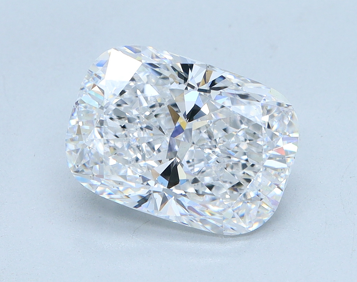 2.16 carat Cushion lab grown diamond, D color, VS1 clarity