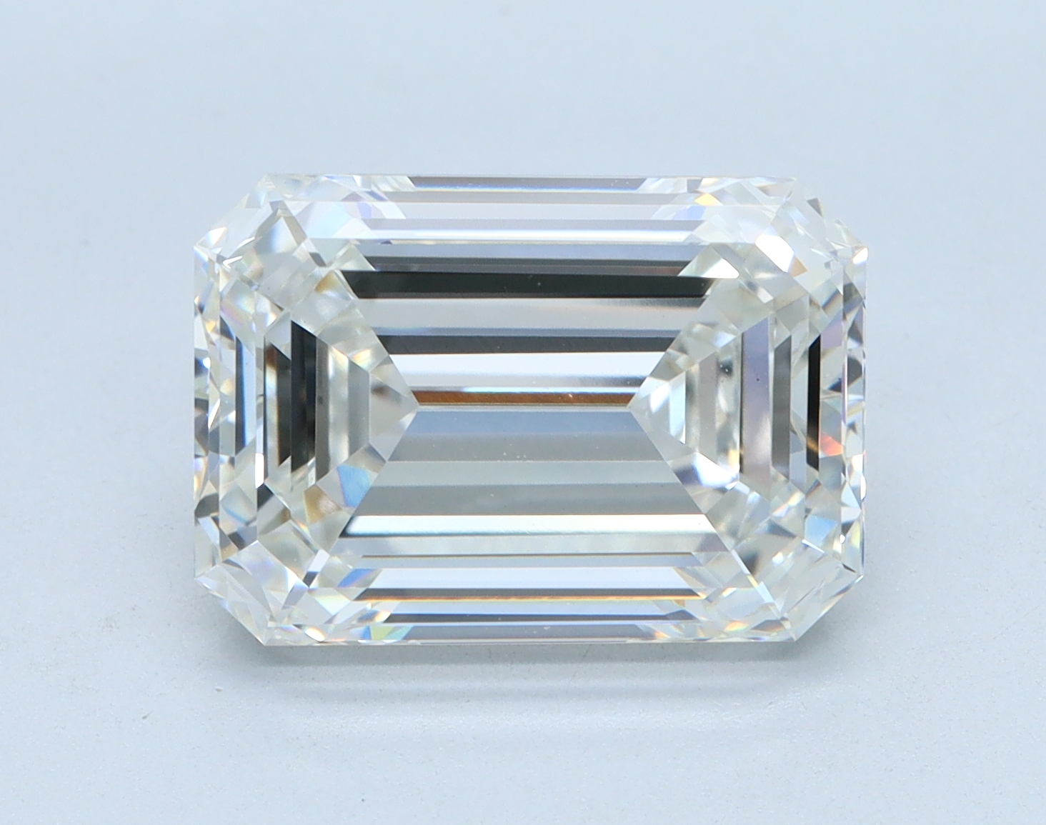 5.07 carat Emerald lab grown diamond, G color, VS1 clarity