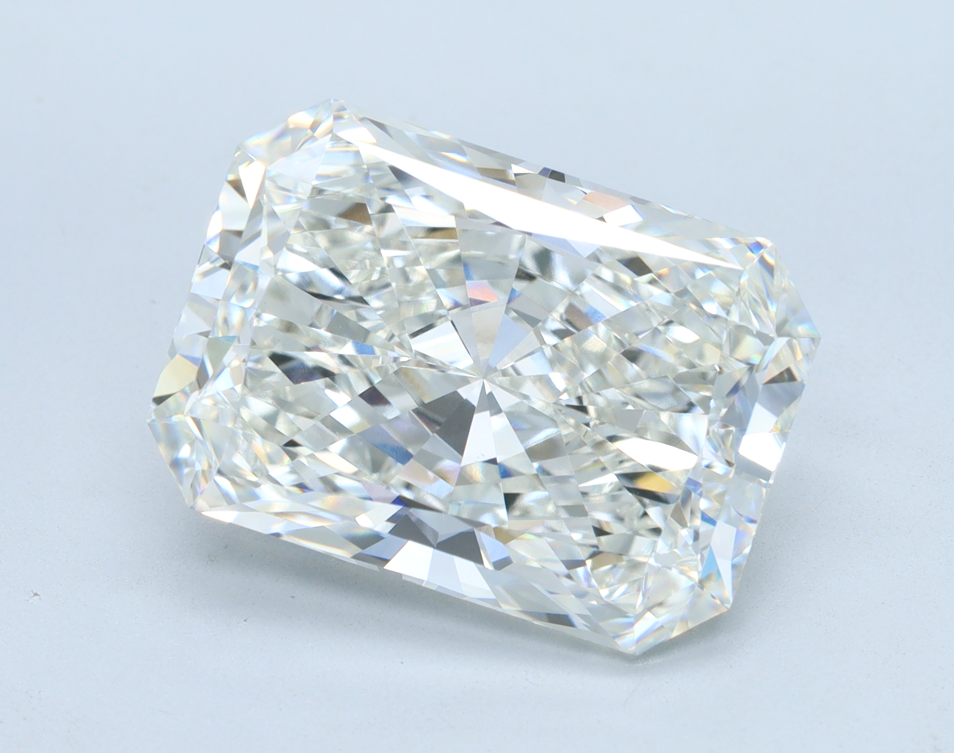 10.06 carat Radiant lab grown diamond, G color, VVS2 clarity