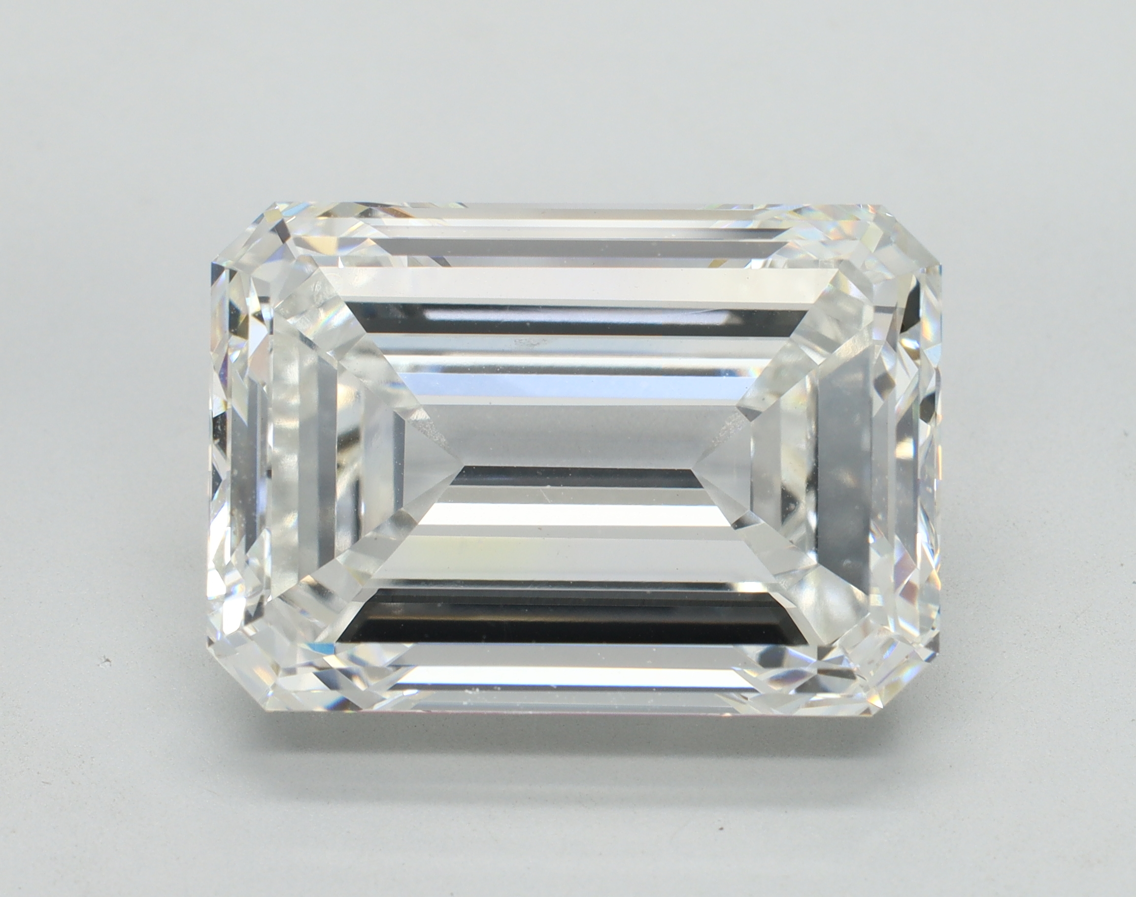 20.02 carat Emerald lab grown diamond, F color, VVS2 clarity