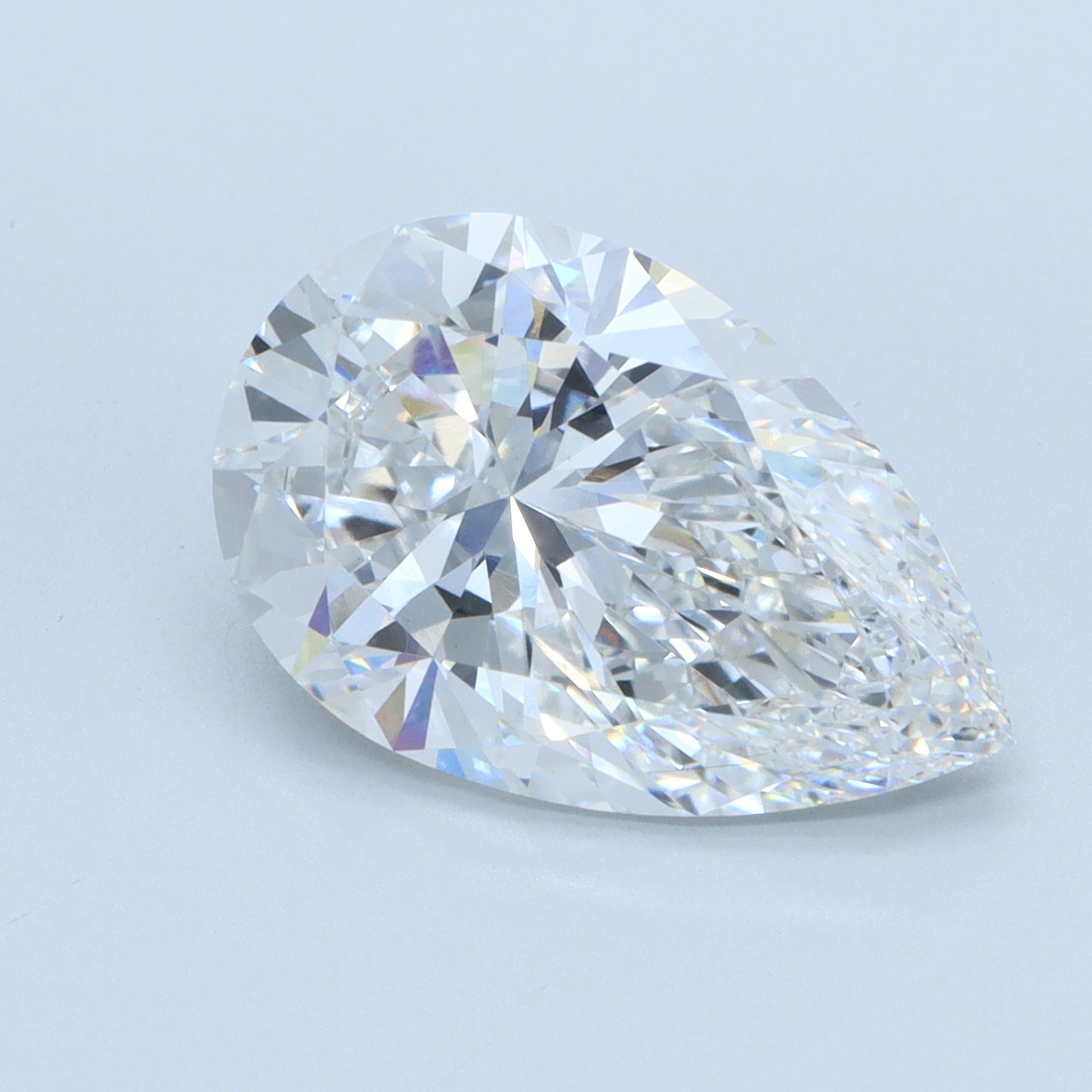 4.09 carat Pear lab grown diamond, E color, VS1 clarity