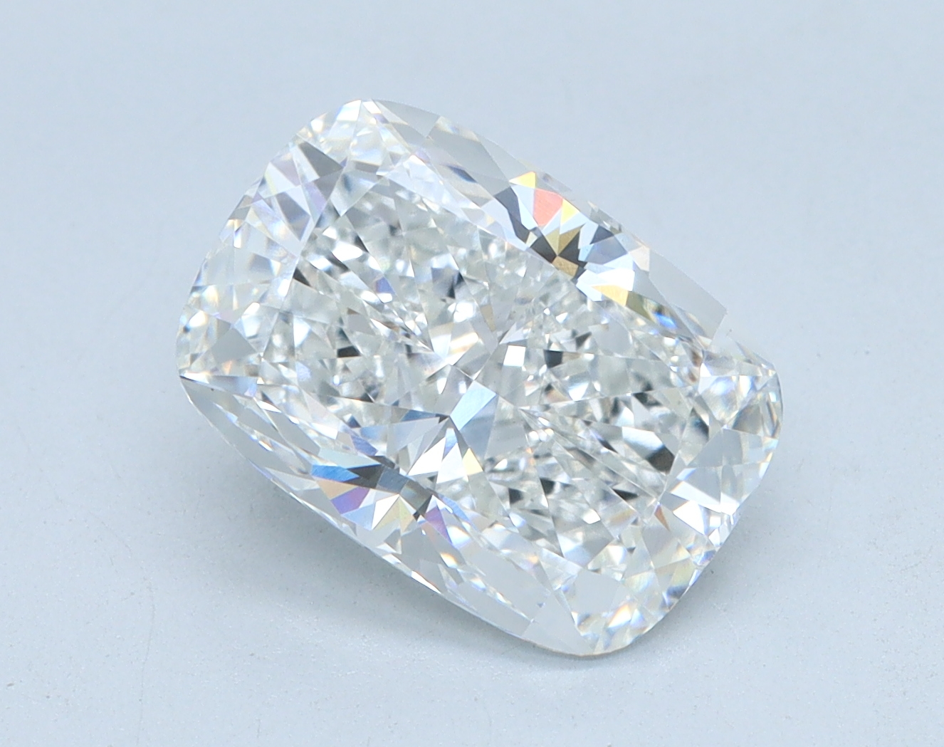2.82 carat Cushion lab grown diamond, F color, VVS2 clarity