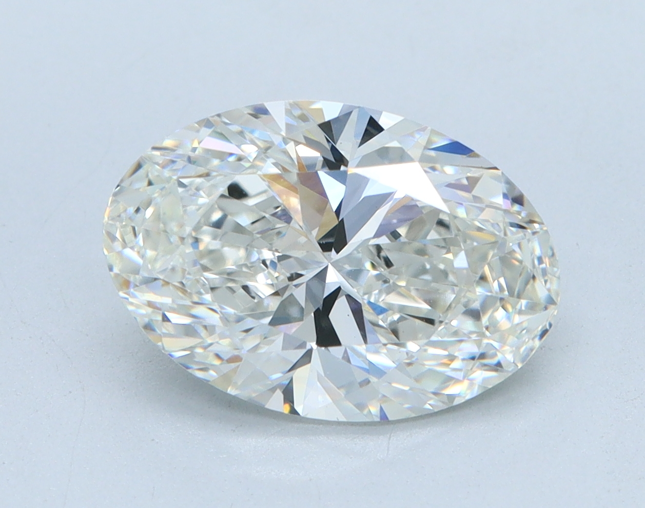 2.6 carat Oval lab grown diamond, G color, VS1 clarity