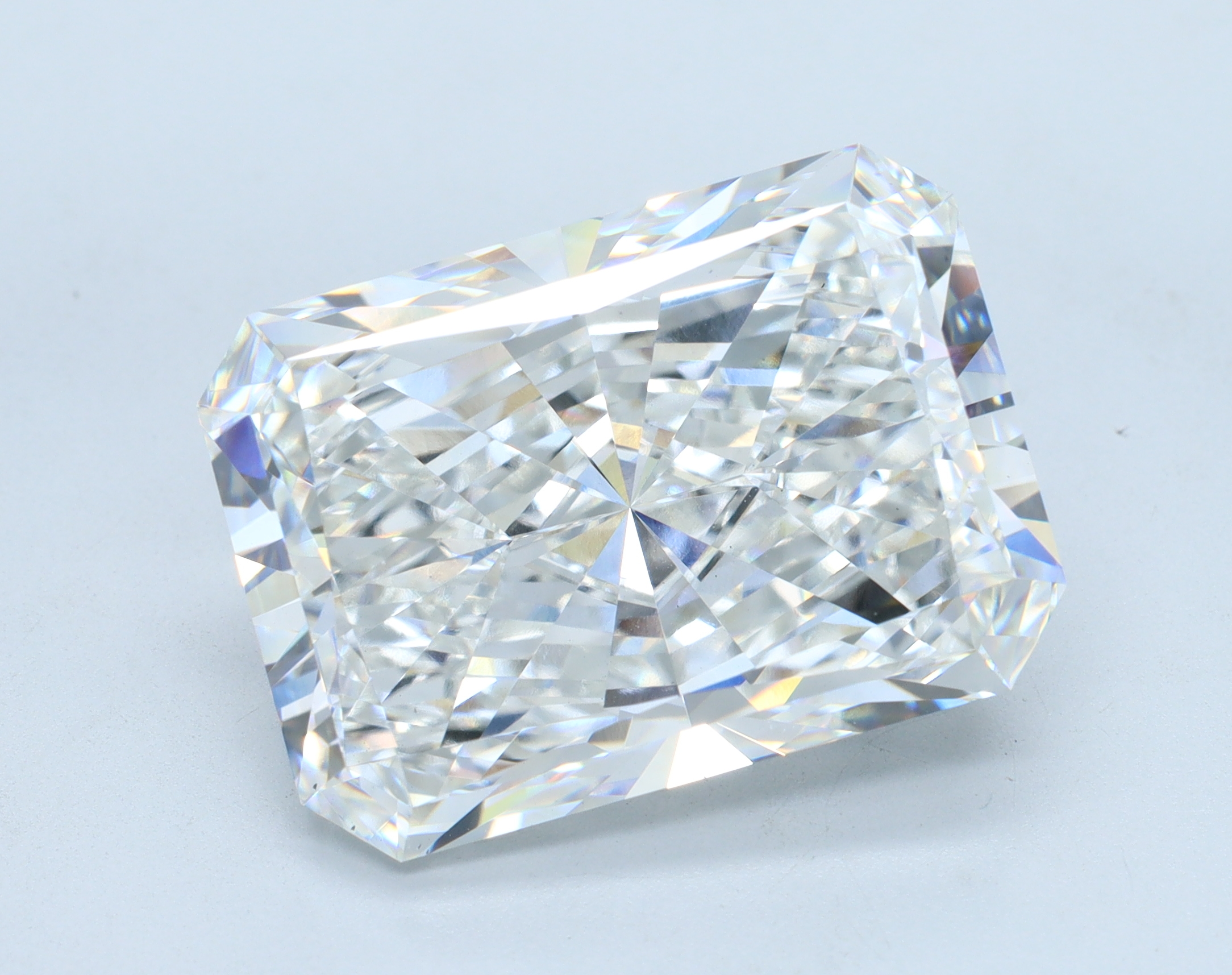 15.01 carat Radiant lab grown diamond, F color, VS1 clarity