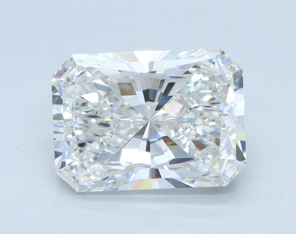 2.52 carat Radiant lab grown diamond, E color, VS2 clarity
