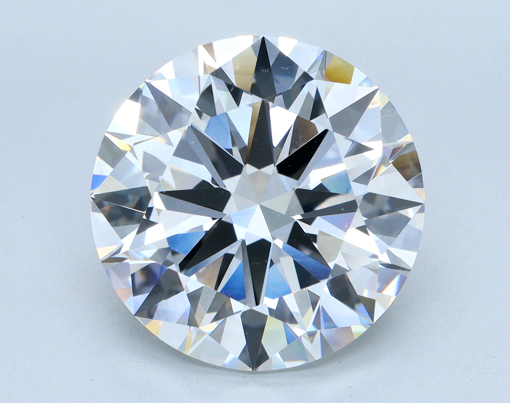 10.04 carat Round lab grown diamond, E color, VS1 clarity, Excellent cut