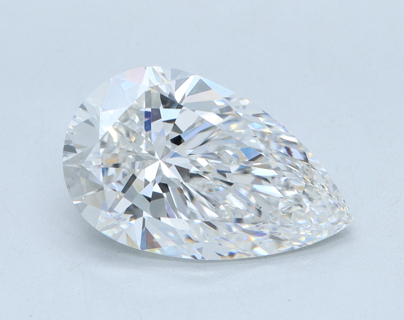 2.6 carat Pear lab grown diamond, E color, VS2 clarity