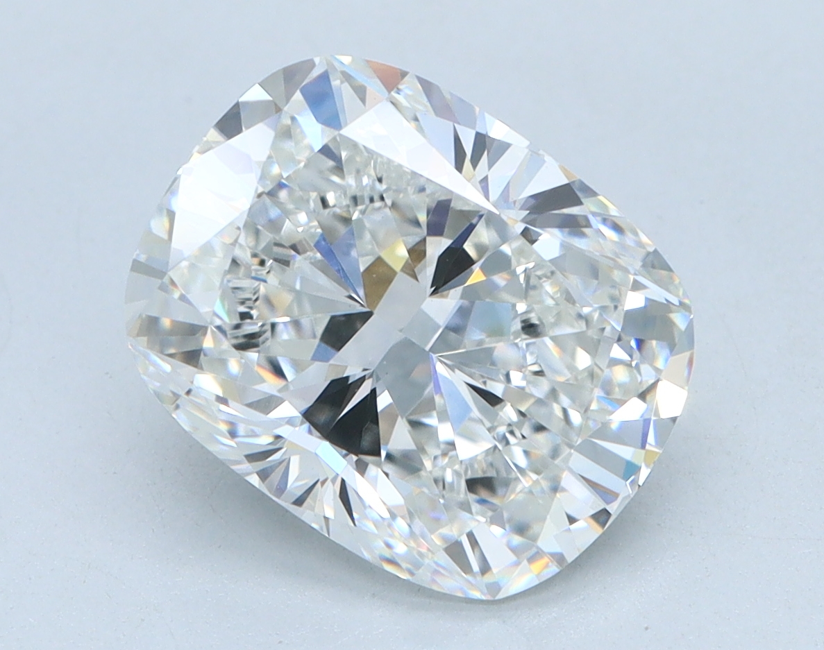 3.06 carat Cushion lab grown diamond, F color, VVS2 clarity
