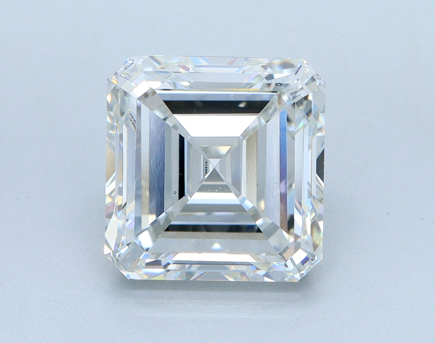 4.07 carat Asscher lab grown diamond, F color, VS1 clarity