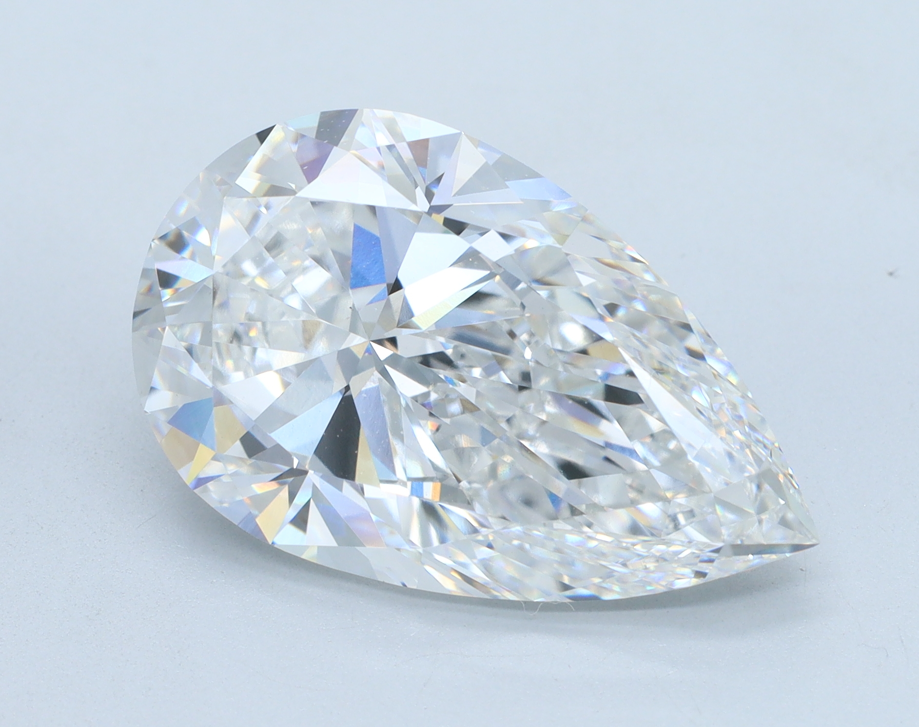 9.04 carat Pear lab grown diamond, E color, VS1 clarity