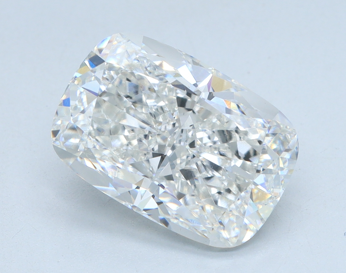 4.0 carat Cushion lab grown diamond, E color, VS1 clarity