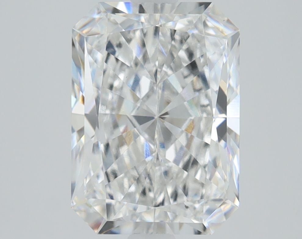 2 Carat Radiant Cut Lab Diamond