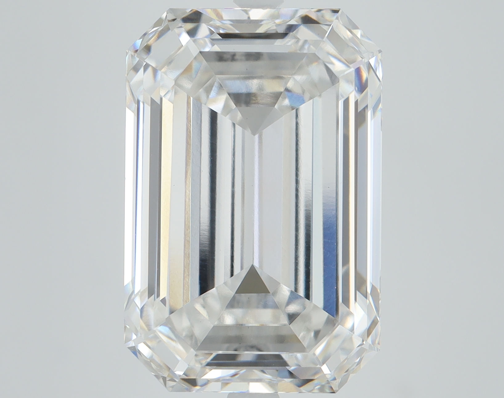 9.57ct EMERALD Lab Diamond