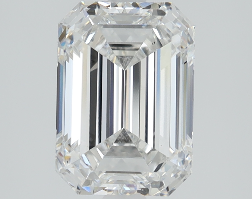 1.92ct EMERALD Lab Diamond