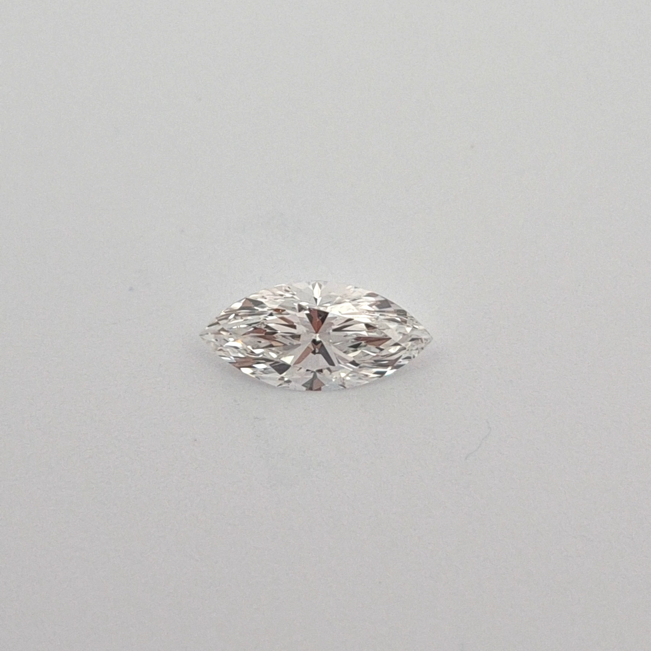 0.9ct MARQUISE Lab Diamond
