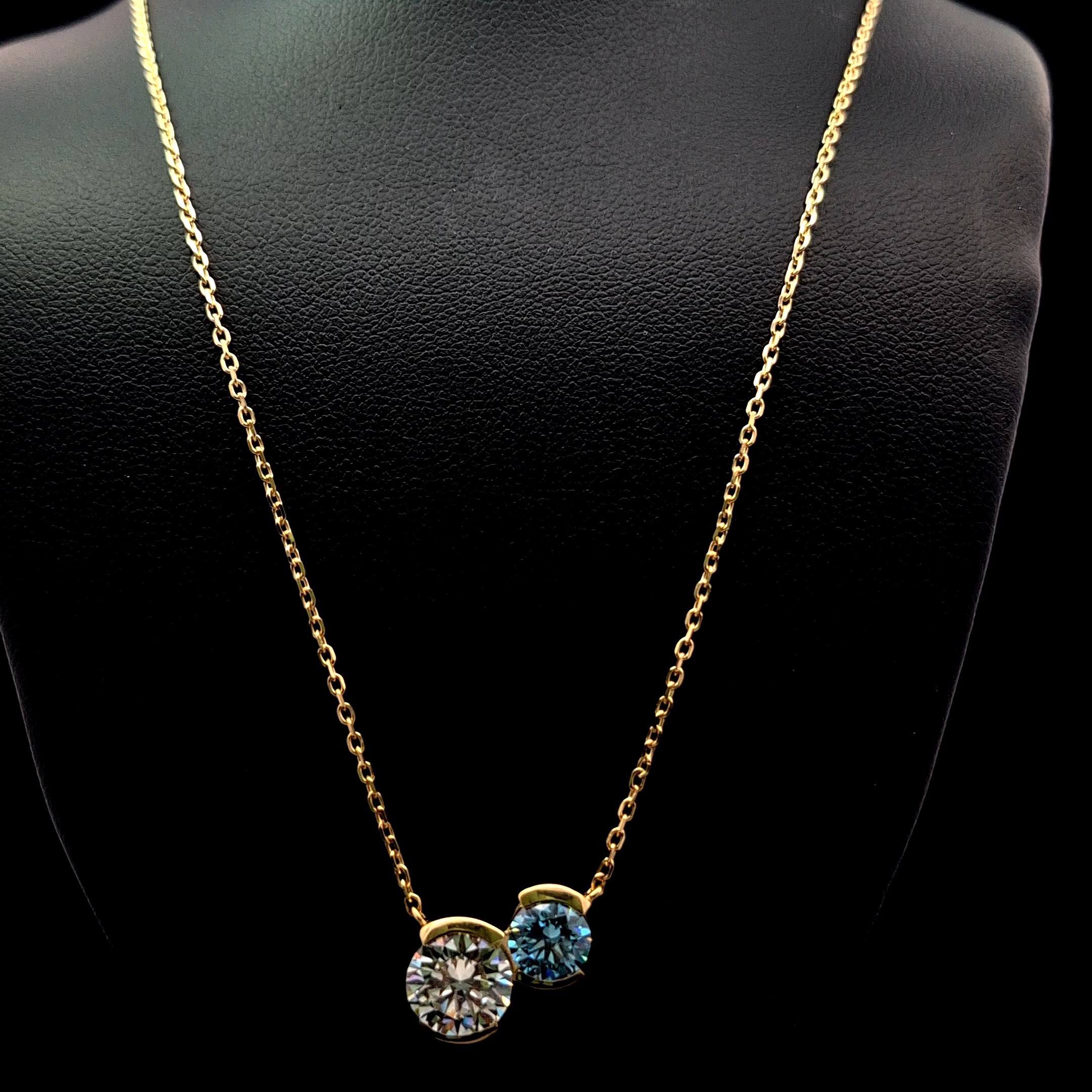 3.01ct Blue Round Diamond Necklace in 14k Yellow Gold