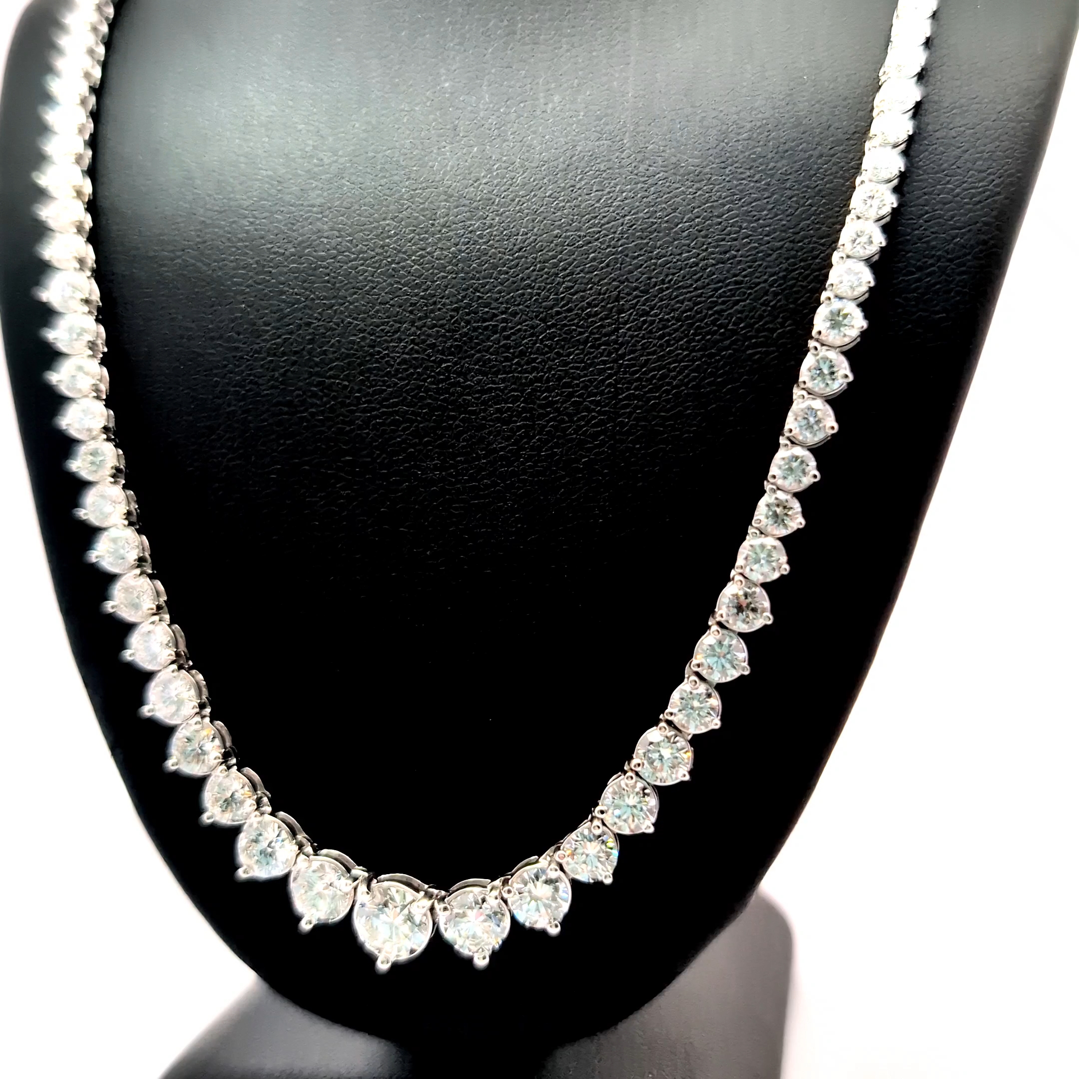 Round Riviera Necklace alternate view 1