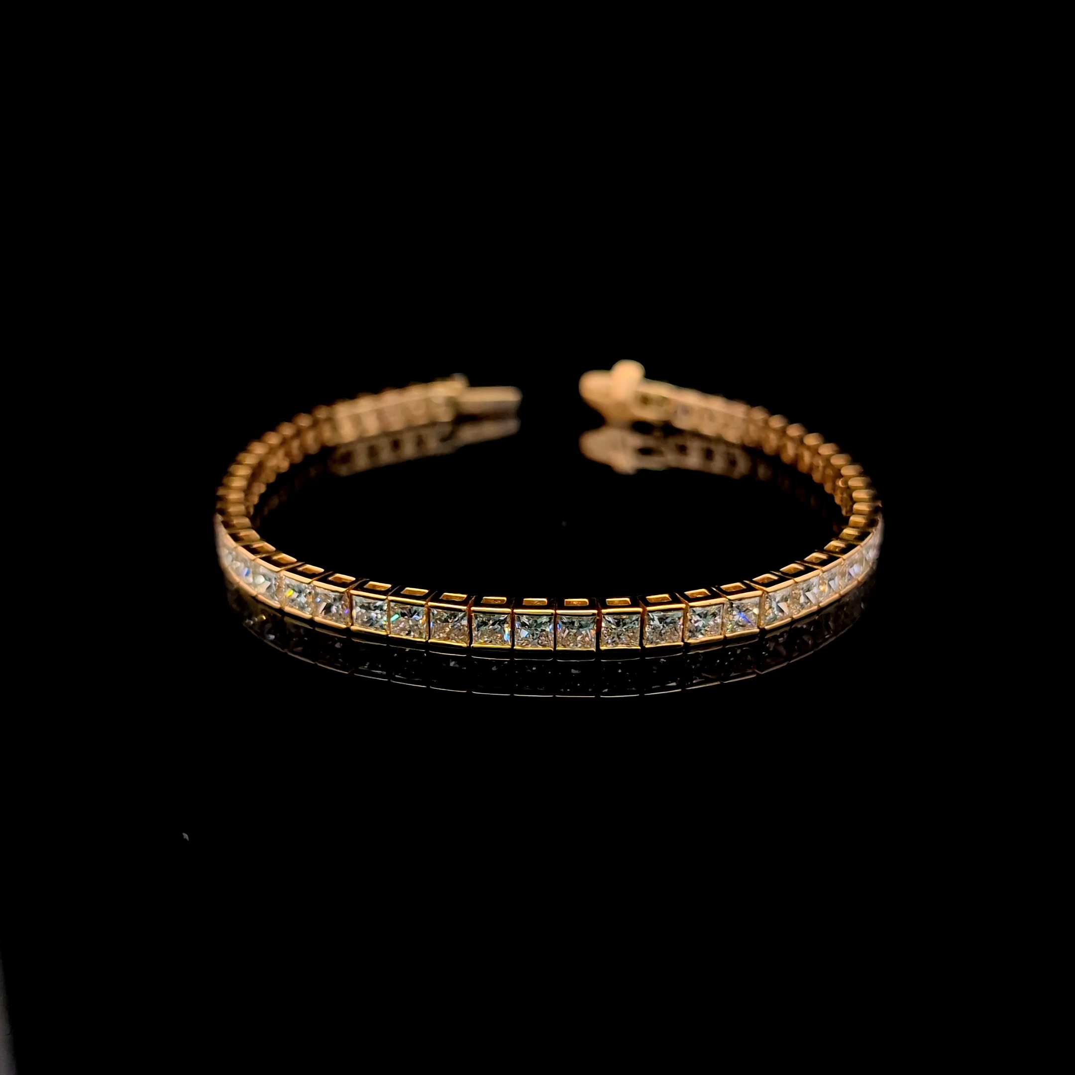 Princess Tennis Bracelet 9.11 carat Princess lab-grown diamond EFG color VS1 clarity stock TJ5970TBC