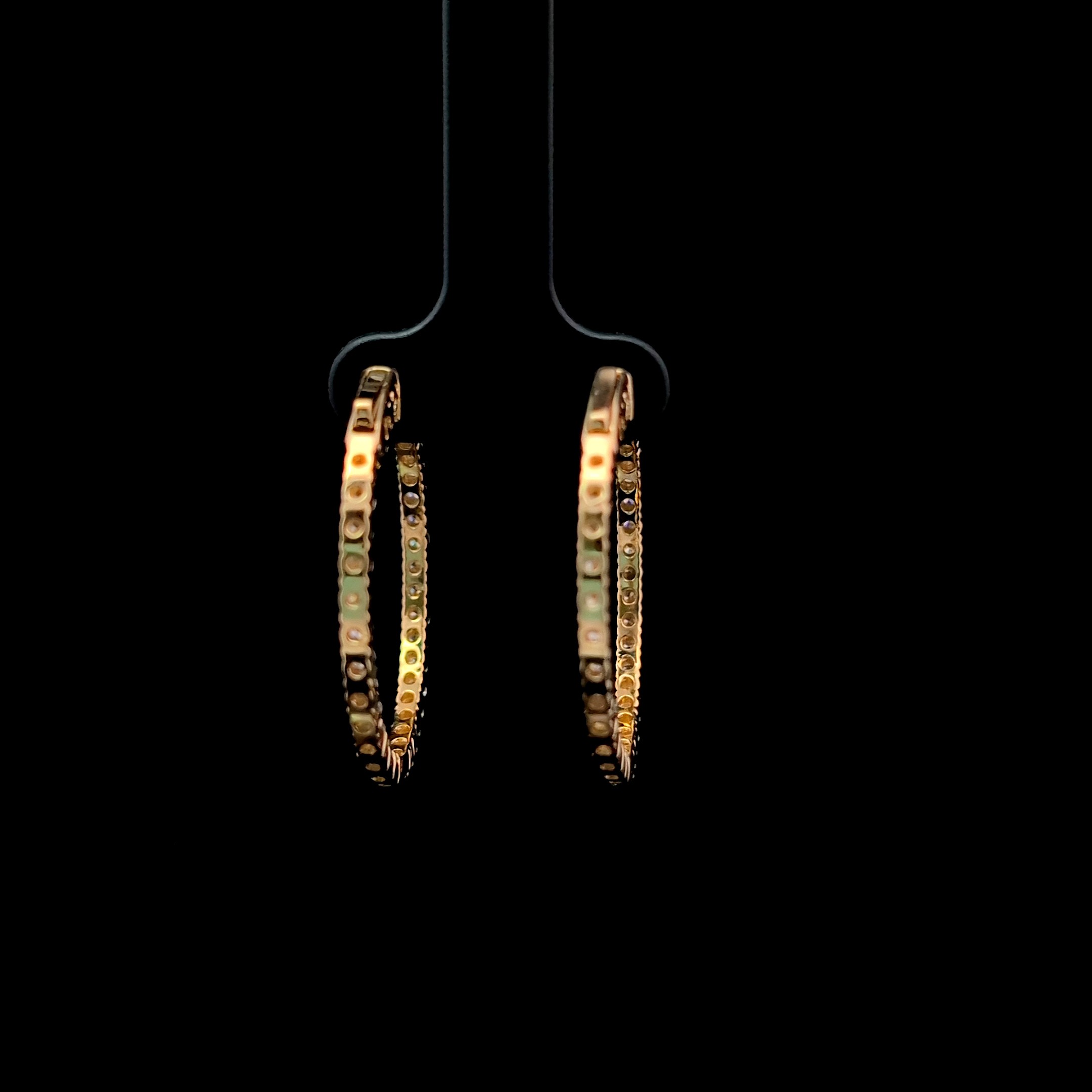 Round Hoops Earrings alternate view 1