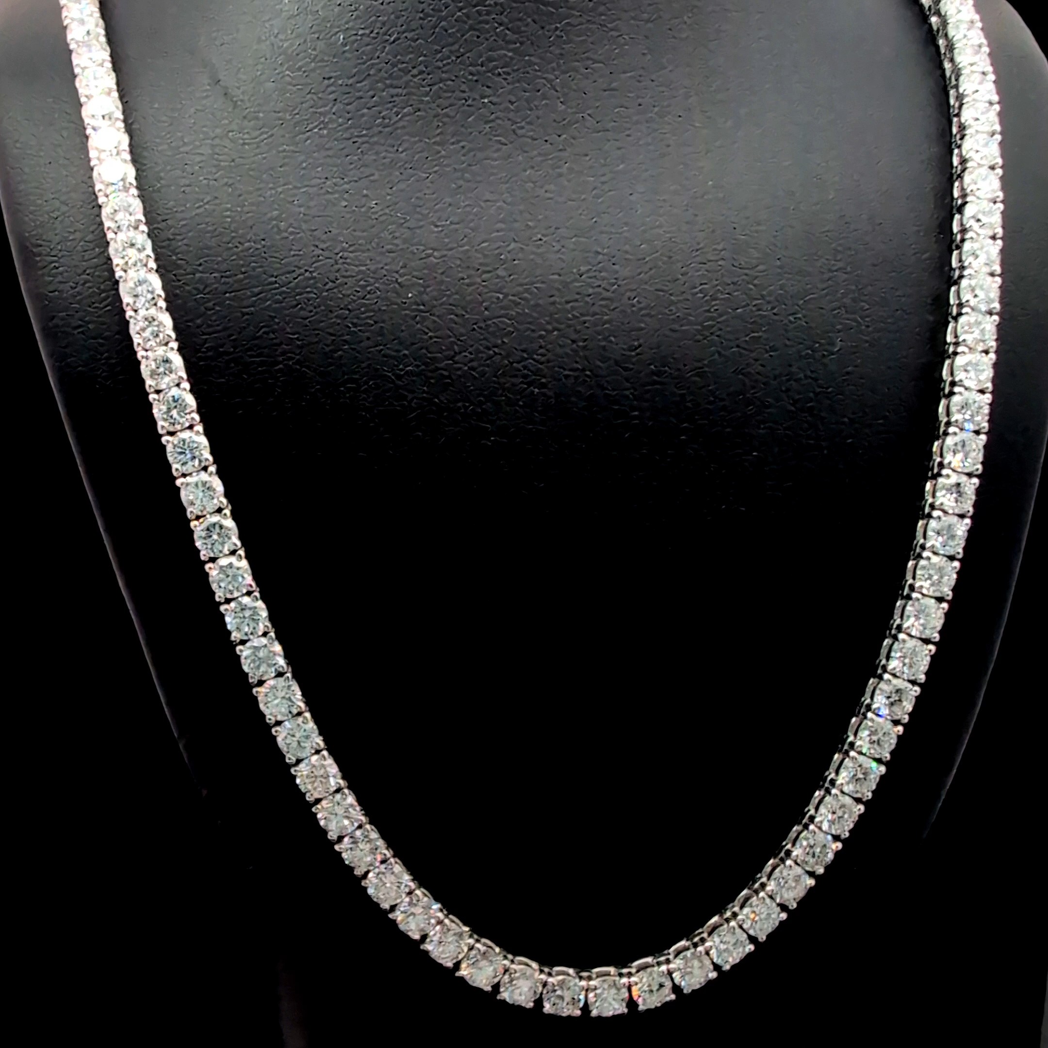 Round Tennis Necklace alternate view 1
