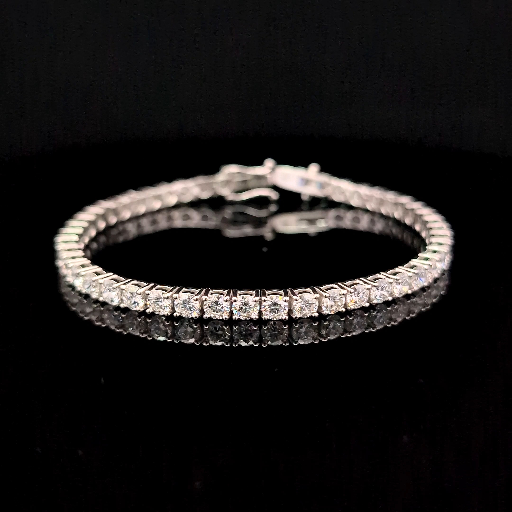 Round Tennis Bracelet 9.09 carat Round lab-grown diamond EFG color VS2 clarity stock TJ7117TBC