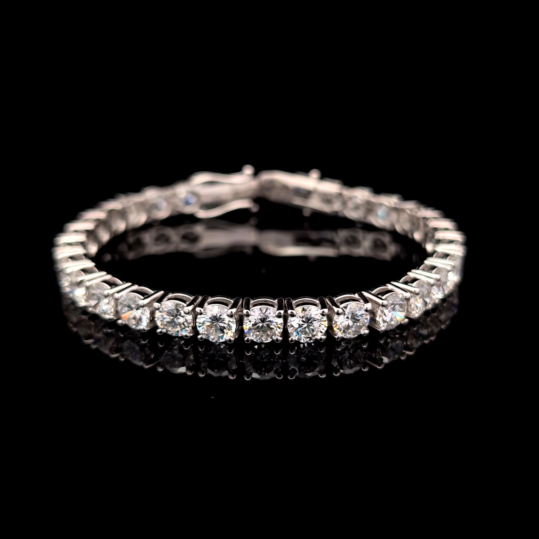Round Tennis Bracelet 21.47 carat Round lab-grown diamond EFG color VS2 clarity stock TJ7139TBC