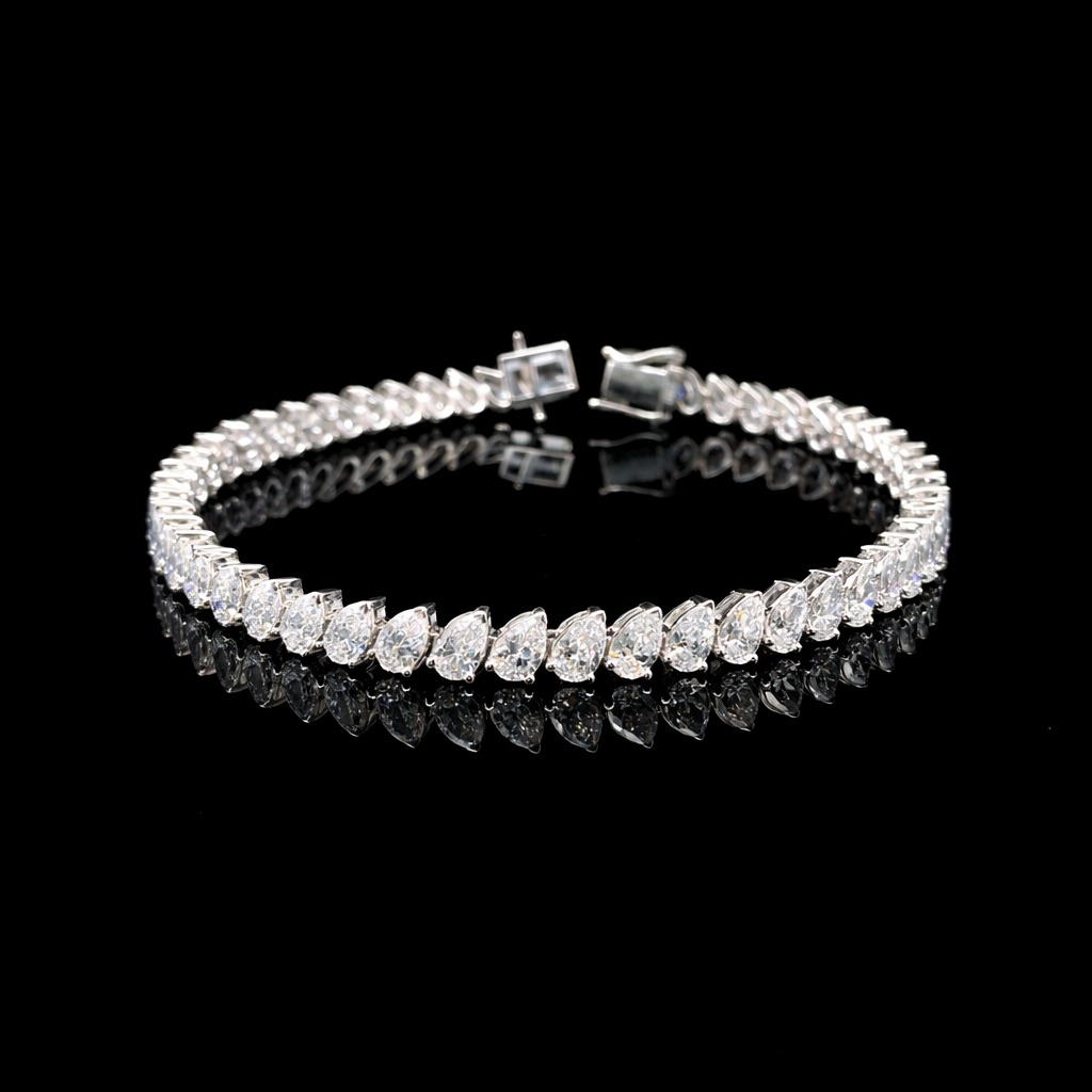 Pear Diamond Tennis Bracelet in 14k White Gold