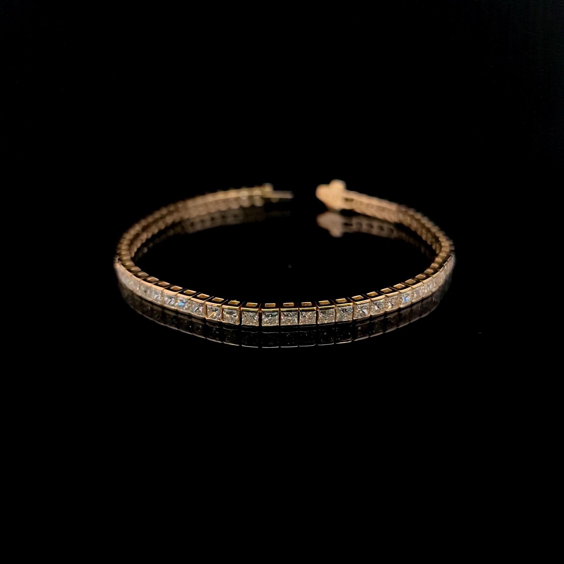 Princess Cut Diamond Tennis Bracelet in 14k Yellow Gold