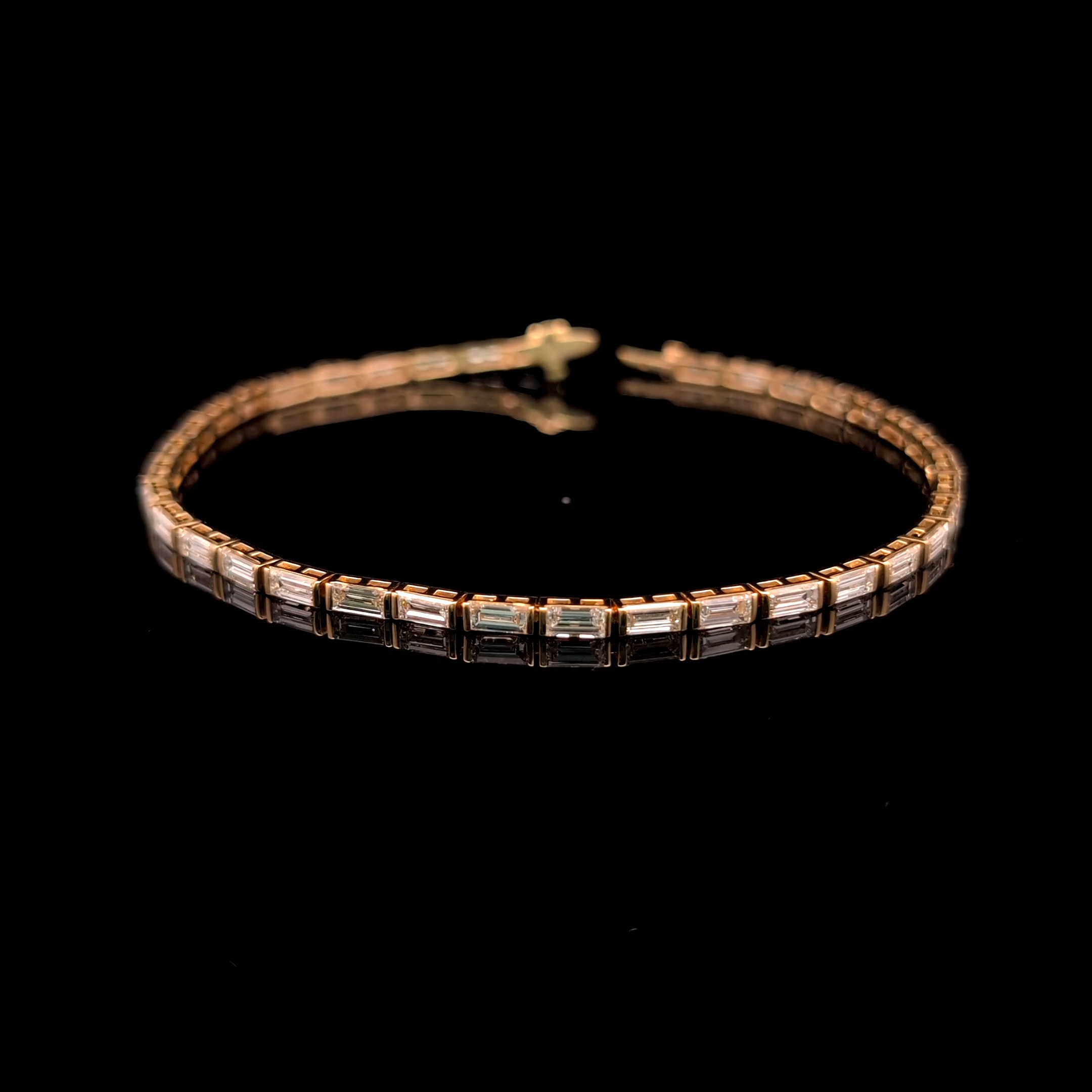 Straight Bag Tennis Bracelet 4 carat Straight Bag lab-grown diamond EFG color VS1 clarity stock TJ8381TBC