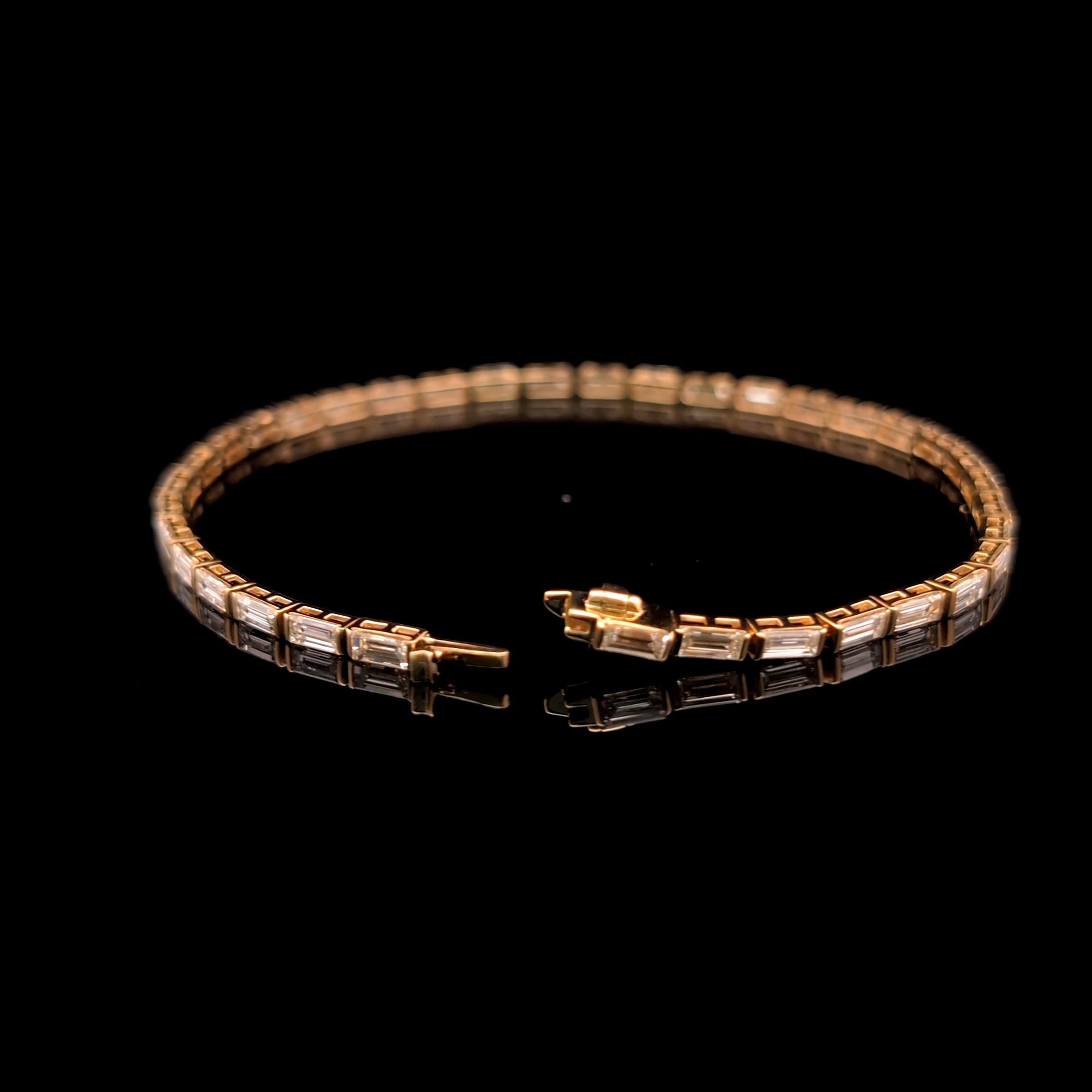 Straight Bag Tennis Bracelet alternate view 1