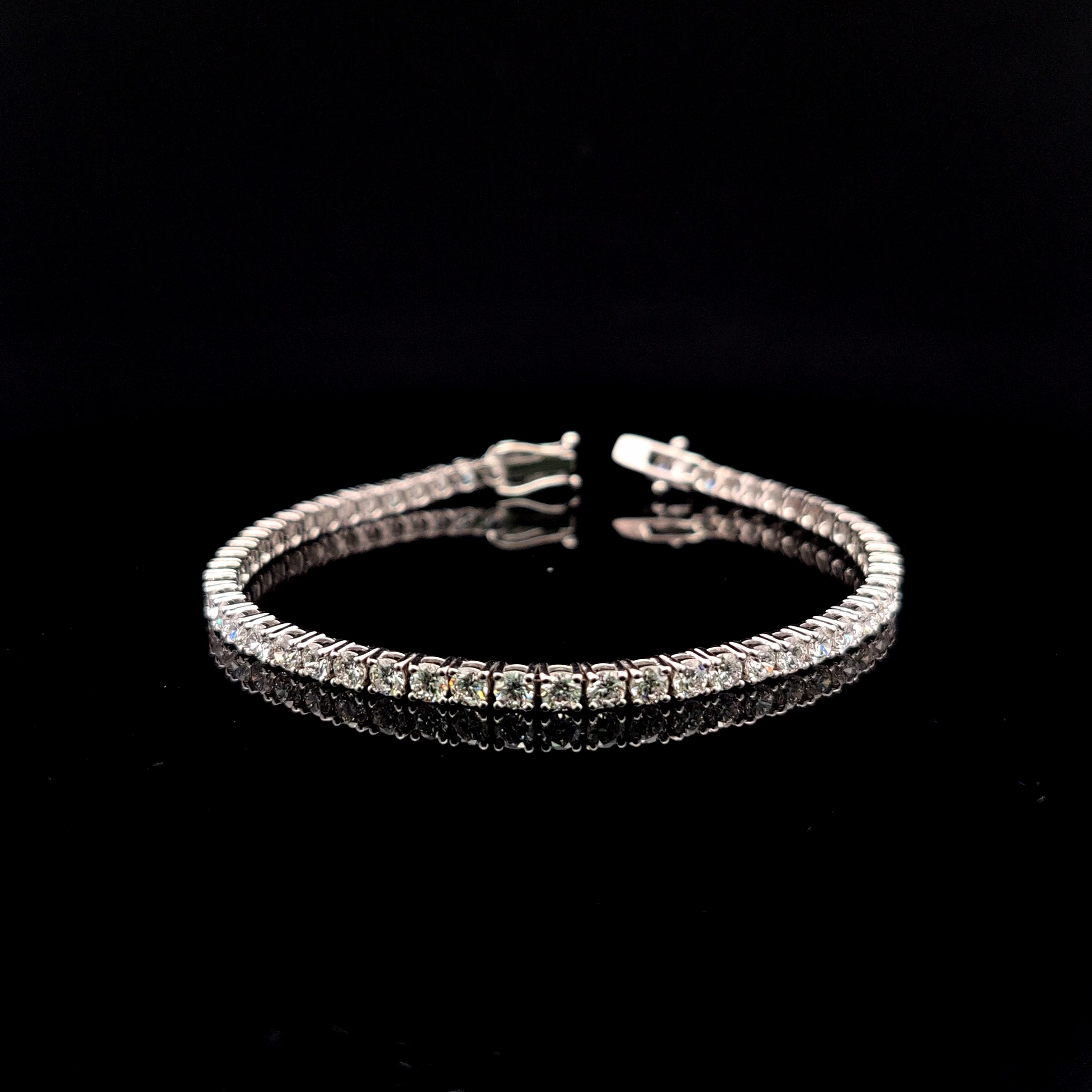 Round Tennis Bracelet 5.33 carat Round lab-grown diamond EFG color VS2 clarity stock TJ8408TBC