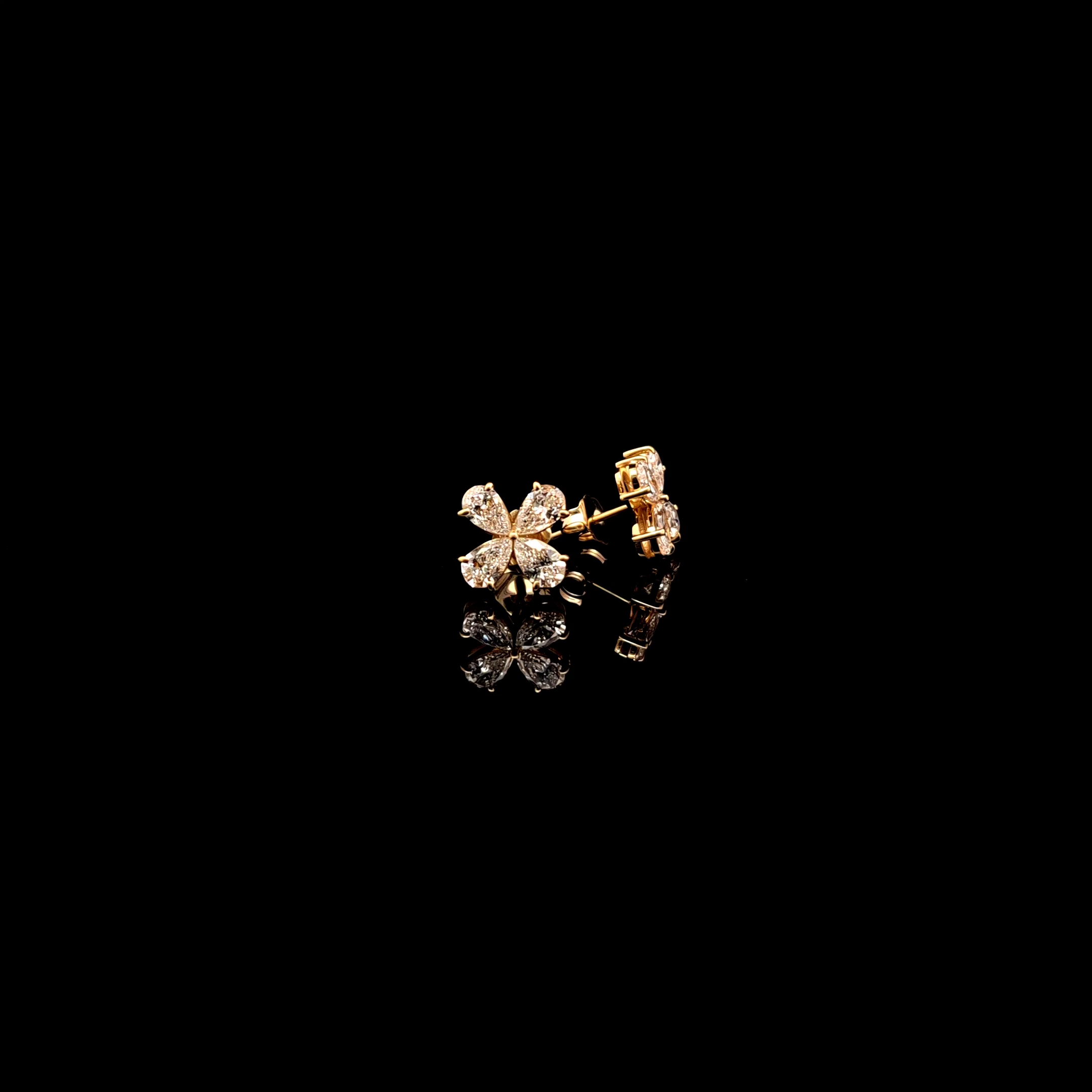 2.24ct Pear Diamond Earrings in 14k Yellow Gold