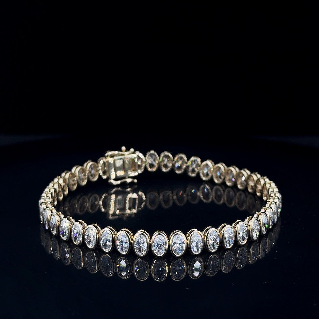Oval Diamond Tennis Bracelet in 14k Yellow Gold