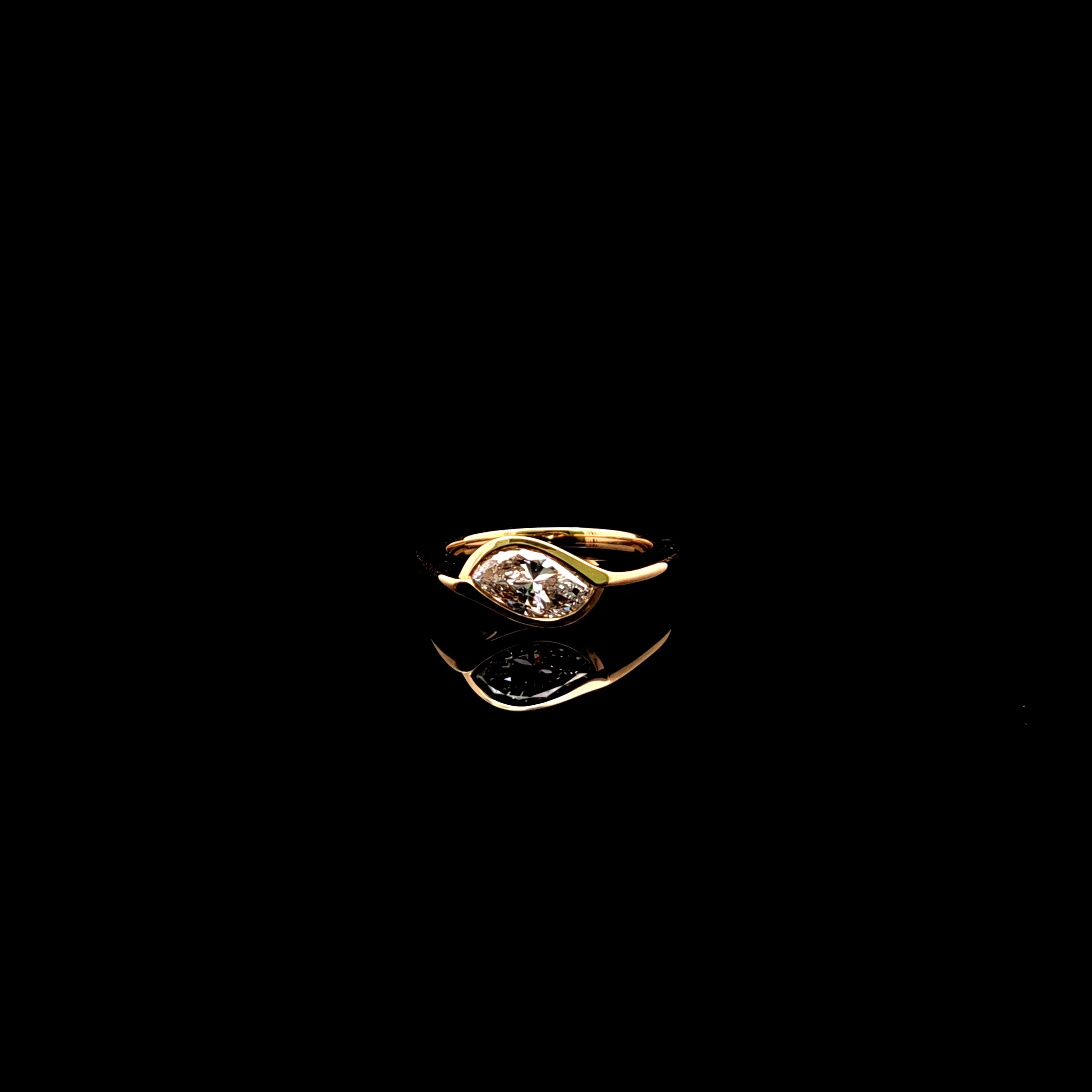 Marquise Solitaire Ring 1.38 carat Marquise lab-grown diamond F color VS1 clarity stock TJ9159RSC